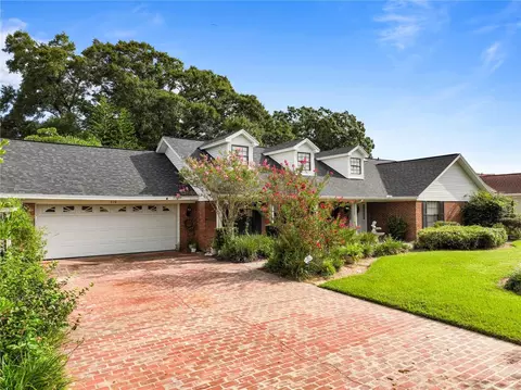 610 Spring Blossom Ct, Brandon, FL 33511