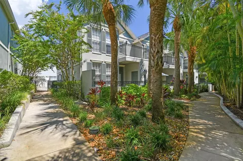 672 Delmar Ter S, Saint Petersburg, FL 33701