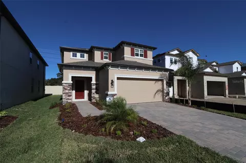 2901 Misty Marble Dr, Zephyrhills, FL 33540