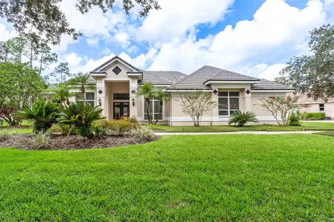 8902 Magnolia Chase Cir, Tampa, FL 33647