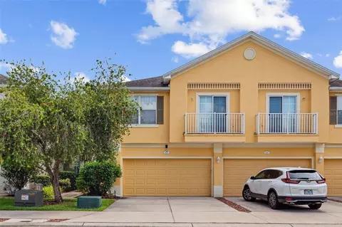 6835 Breezy Palm Dr, Riverview, FL 33578