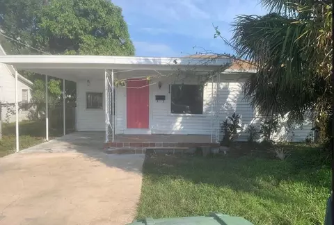 2210 Thrace St, Tampa, FL 33605