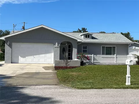 4645 Naftis Ln, New Port Richey, FL 34652