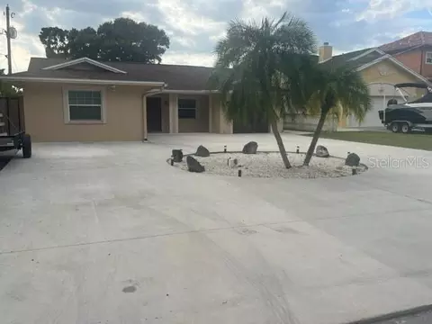 4410 Waltham Dr, Tampa, FL 33634