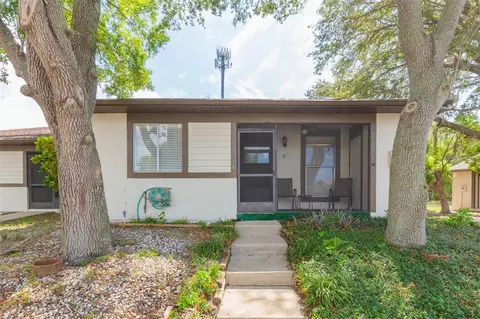 2140 Corbin Pl #F, Palm Harbor, FL 34683