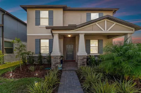 9615 Flourish Dr, Land O Lakes, FL 34637