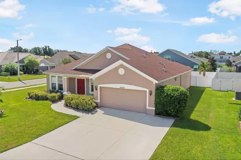 1809 Via Chianti St, Plant City, FL 33566