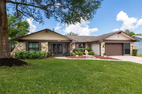 7401 Galloway Rd, Weeki Wachee, FL 34613