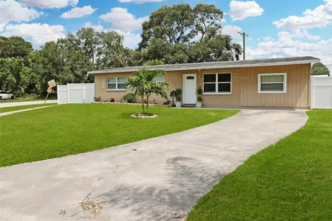 4733 El Dorado Dr, Tampa, FL 33615