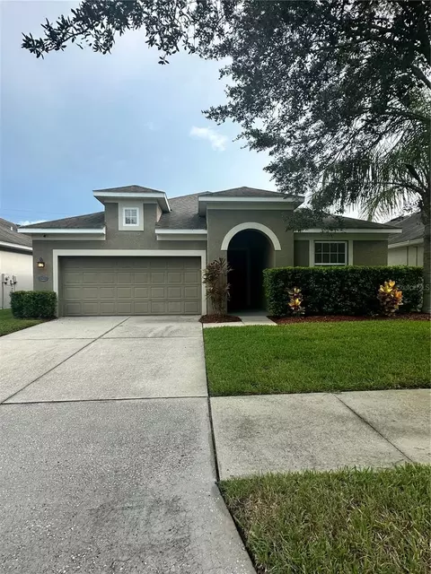 7971 Camden Woods Dr, Tampa, FL 33619