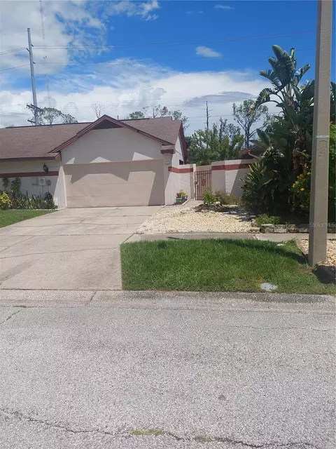 7045 Silvermill Dr, Tampa, FL 33635