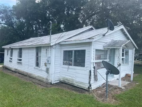14802 21st St, Dade City, FL 33523
