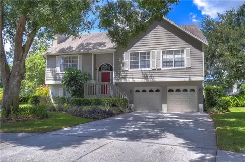 1906 River Meadow Ct, Valrico, FL 33596