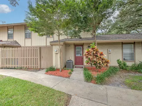 3204 Deer Ct, Brandon, FL 33511