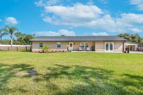 320 Moccasin Hollow Rd, Lithia, FL 33547