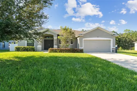 564 Majestic Gardens Blvd, Winter Haven, FL 33880