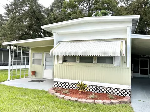 38972 Stapley Cir, Zephyrhills, FL 33540