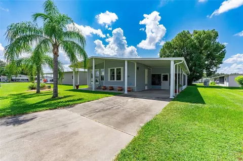 36750 Lakewood Dr, Zephyrhills, FL 33542