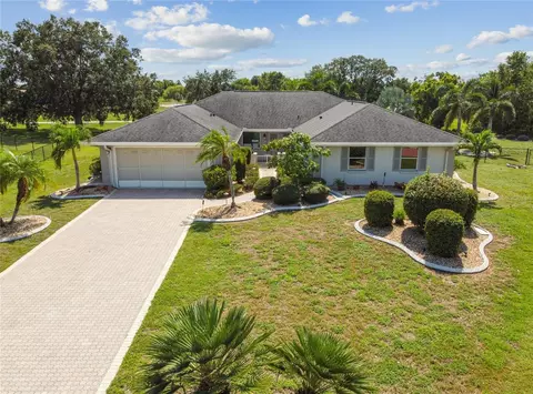 1808 Pineapple Palm Ct, Sun City Center, FL 33573