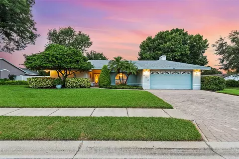 696 Hunters Run Blvd, Lakeland, FL 33809