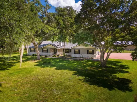 1515 Country Oaks Ln, Lakeland, FL 33810