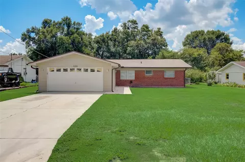 2109 NW Greenway Dr, Winter Haven, FL 33881