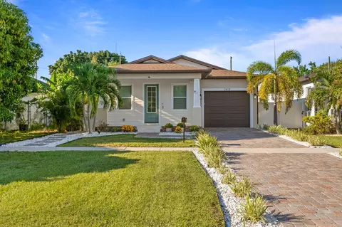 2419 17th Ave N, Saint Petersburg, FL 33713