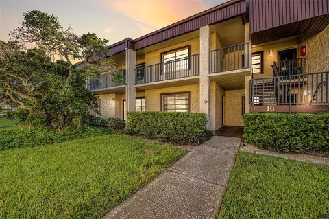 2400 Winding Creek Blvd #16-109, Clearwater, FL 33761