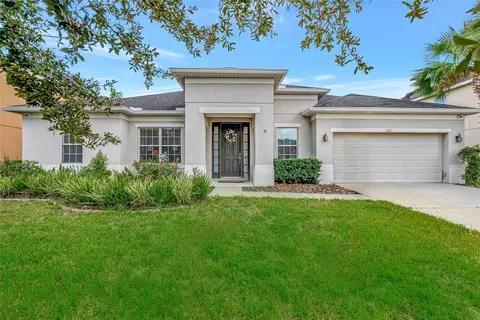 11112 Wembley Landing Dr, Lithia, FL 33547