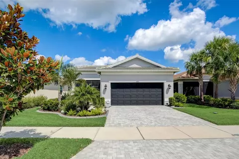 4831 Sevilla Shores Dr, Wimauma, FL 33598