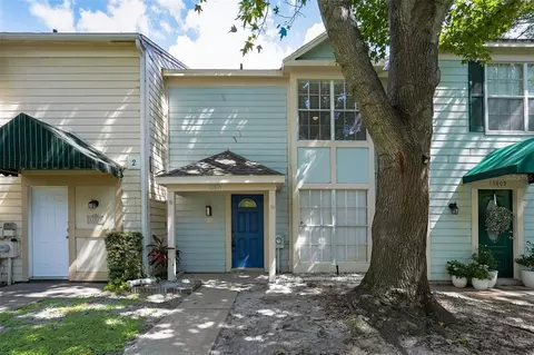 13811 Fletchers Mill Dr, Tampa, FL 33613