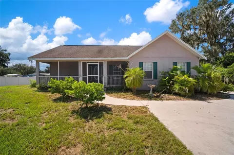 147 Old Welcome Rd, Lithia, FL 33547
