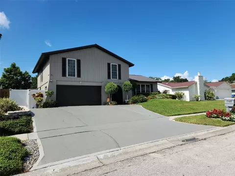 7529 Clearview Dr, Tampa, FL 33634
