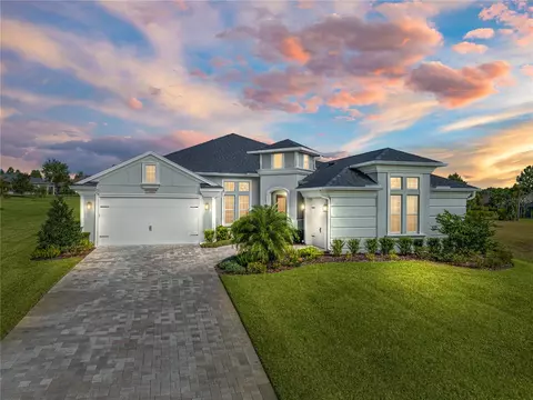 13959 Thoroughbred Dr, Dade City, FL 33525