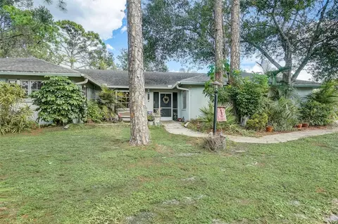6631 Jade Ct, North Fort Myers, FL 33917