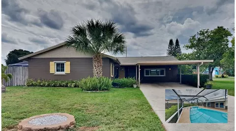 6353 Flamingo Dr, Apollo Beach, FL 33572