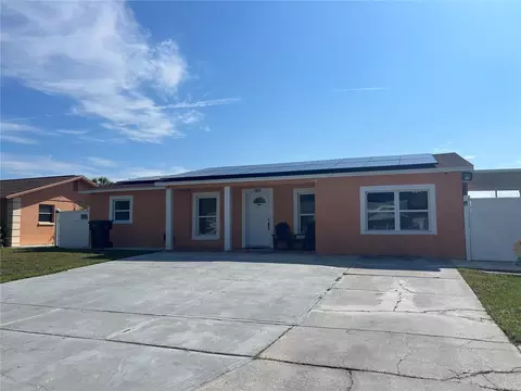 4827 Alvarado Dr, Tampa, FL 33634