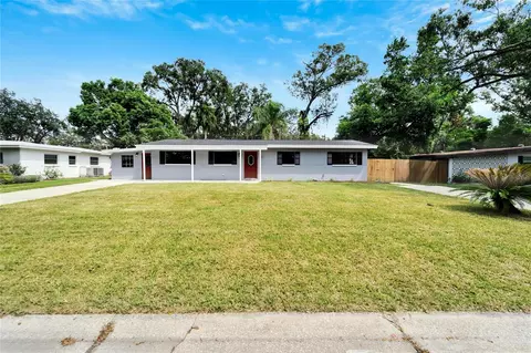 121 Morrow Cir, Brandon, FL 33510