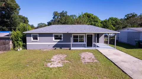 804 N Castle Ct, Tampa, FL 33612