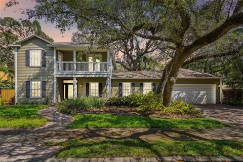 3231 W Oakellar Ave, Tampa, FL 33611