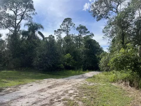 6307 Elm Pl, Sebring, FL 33875
