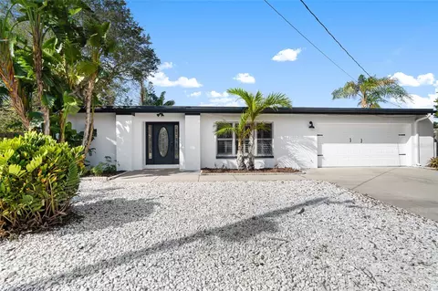 100 Gatewood Dr, Largo, FL 33770