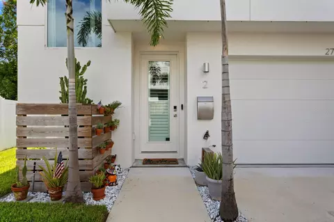 2728 N Ridgewood Ave #2, Tampa, FL 33602