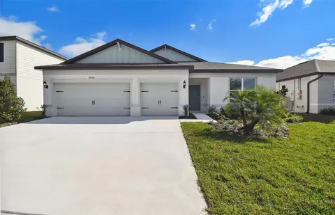 3916 N Maryland Ave, Plant City, FL 33565