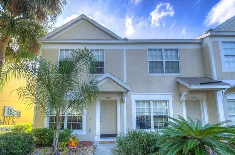 2496 Lake Woodberry Cir, Brandon, FL 33510