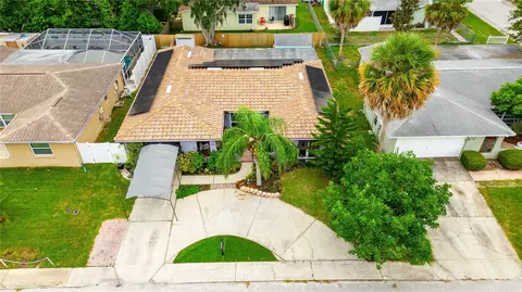 9621 Lakeside Ln, Port Richey, FL 34668