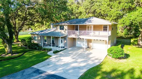 16706 Aucoin Ranch Rd, Lutz, FL 33549