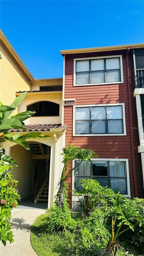 11901 4th St N #7204, Saint Petersburg, FL 33716
