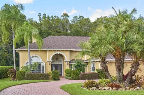 5063 Foxhunt Dr, Wesley Chapel, FL 33543