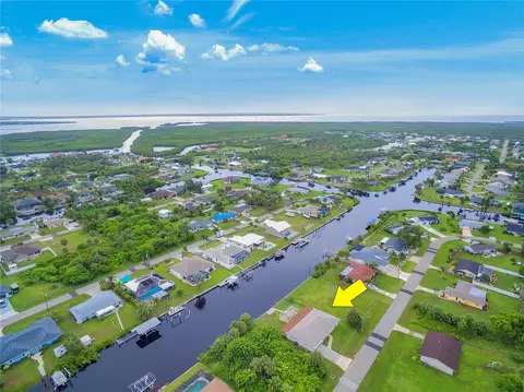 4358 Wynkoop Cir, Port Charlotte, FL 33948